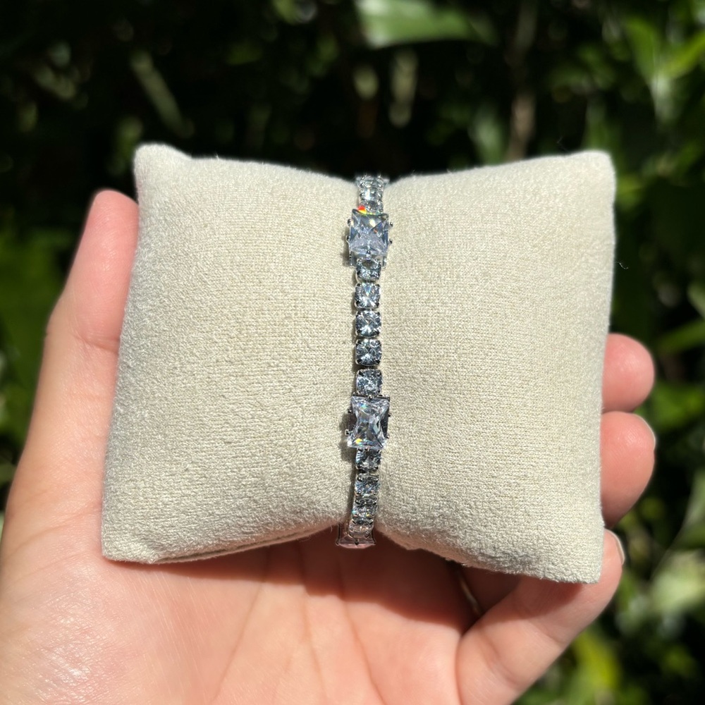 18K White Gold Plated Stainless Steel Diamond Tennis Bracelet